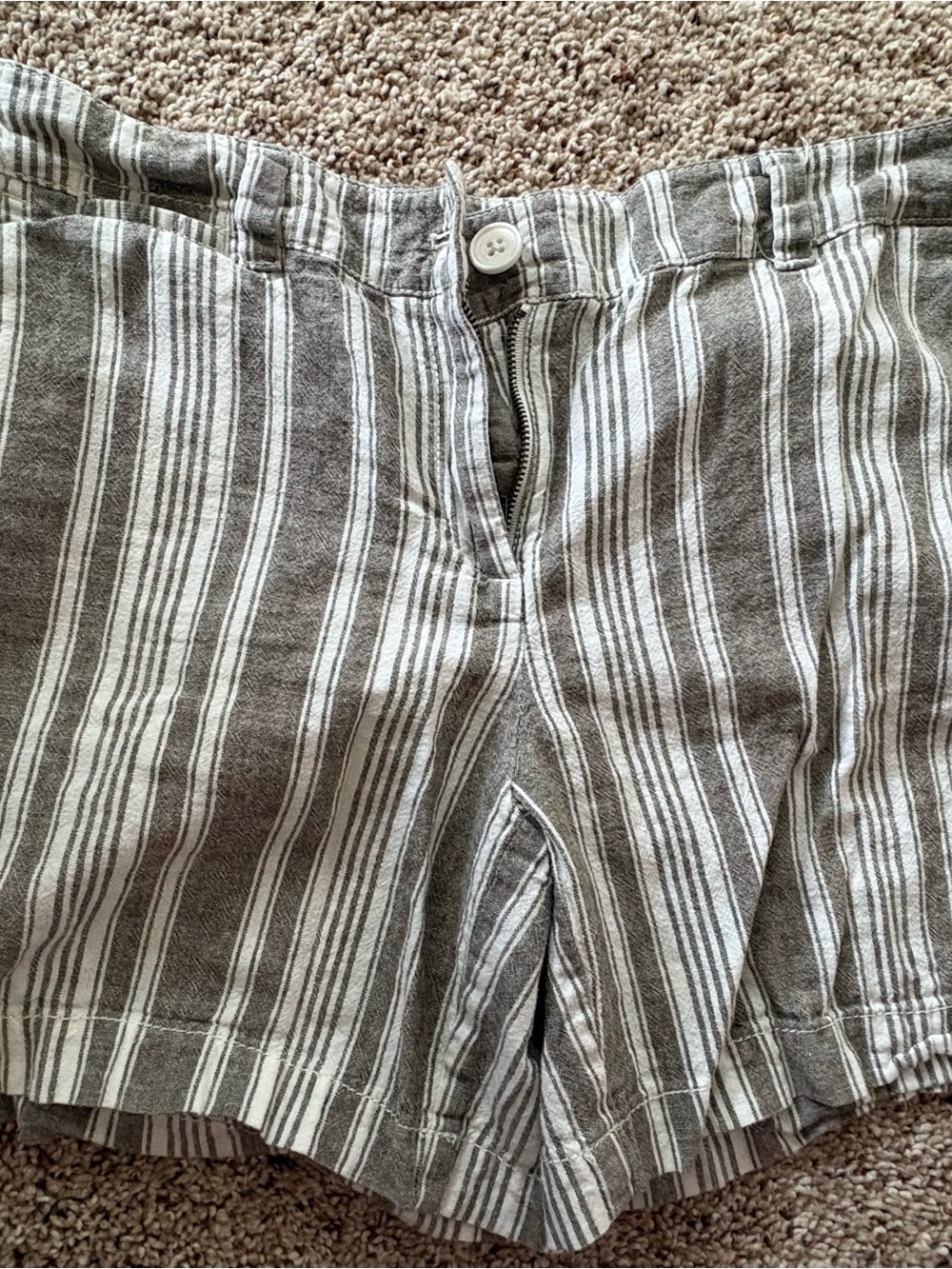 Striped Green and White Women’s Linen-Blend Shorts